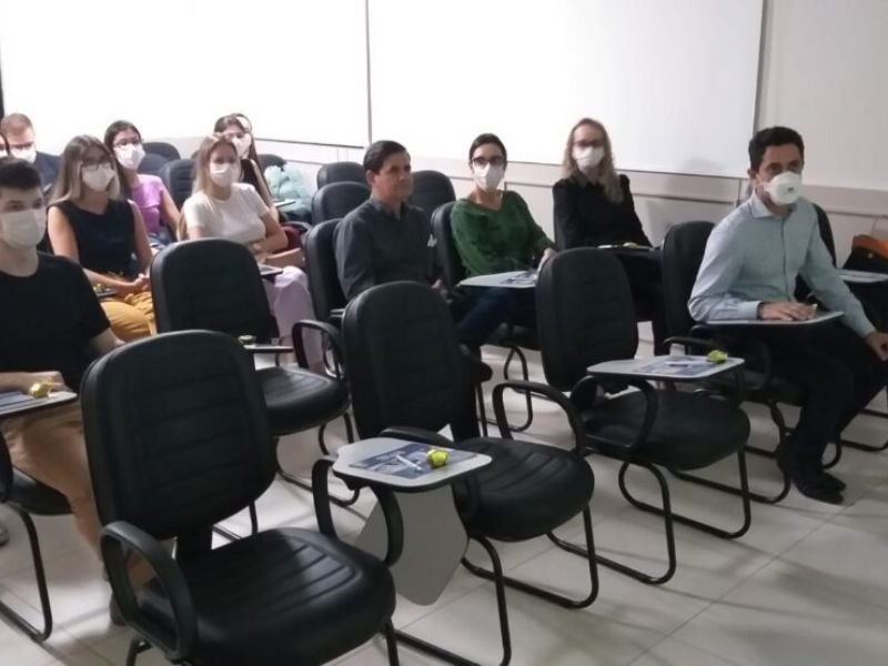 Perda auditiva e tema da Reuniao Clinica de Otorrinolaringologia